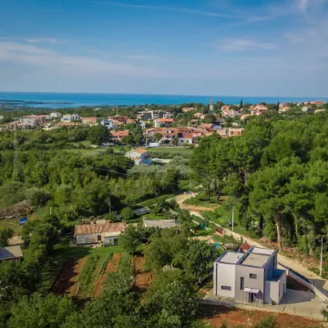 Villa Eva Tar
