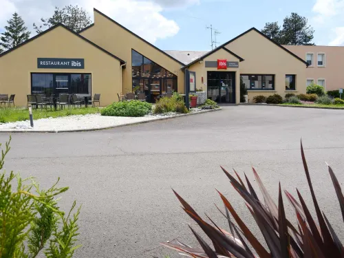 宜必思聖米歇爾山阿夫朗什海灣酒店 - 酒吧