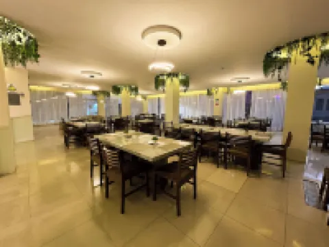 HVH バイ ヤクシェ グアダラハラのホテル