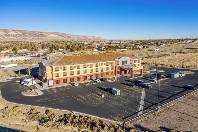 Sweetwater Lodge