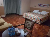 Spurwing Guest House