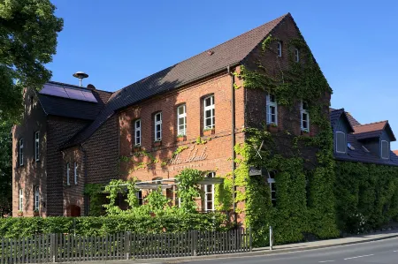 Alte Schule Reichenwalde Отели в г. Хайдезе