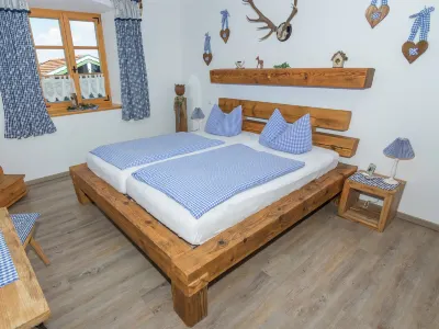 Quaint Holiday Home in Feldwies Near Ski Area Hotels near Almhüttendorf Achental