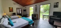 Ocean Cottage Hotel dekat Open University Study Centre Ambalantota