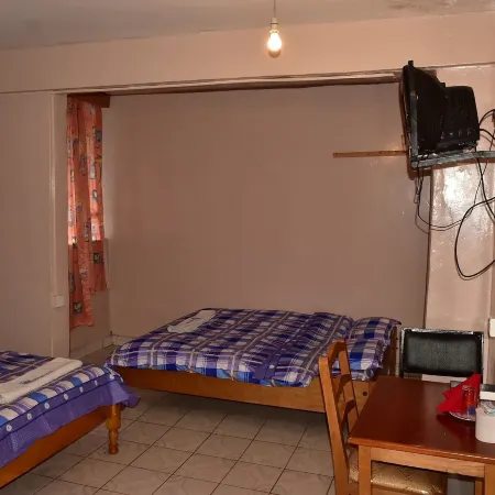 Tickles Hotel