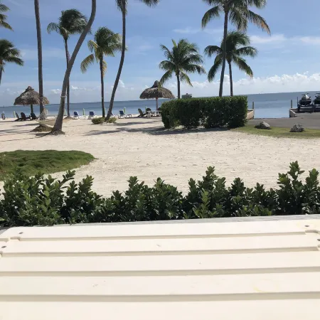 Drop Anchor Resort & Marina