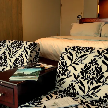 Greenhouse Inn by the Bay Hotels in Sequim