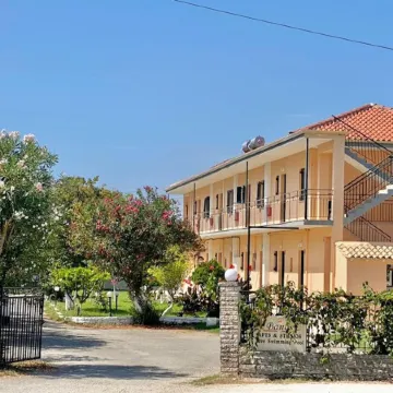 Room-Banos Apartment 2 Bed Rooms and Swi