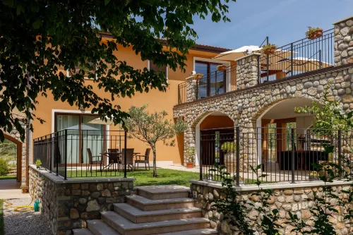 Residence Rustico