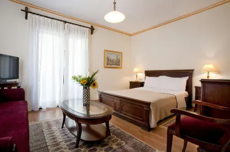 Kymata Hotel Отели в г. Платамон