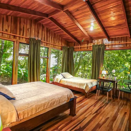 Hotel Flor de Bromelia