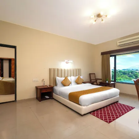 Camel Valley Resort, Igatpuri