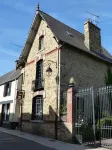 Gite Pavillon le 1900 Hotels in Carnet