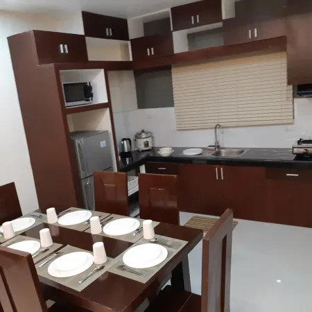 Restful 3Br Hillside Duplex House