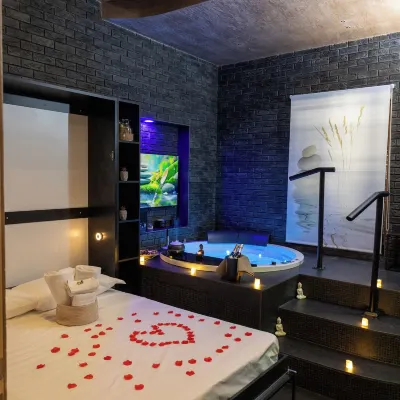 Lungomare Suite & Spa 이 보르기 디 포실리포 주변 호텔