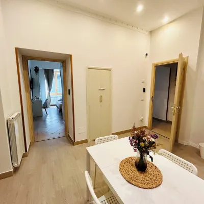 Domus Giolitti di Claudia Dell'Omo Hotel dekat Vila Torlonia