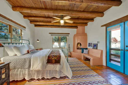 El Ranchito on 578 Acres Hotels in Hays County