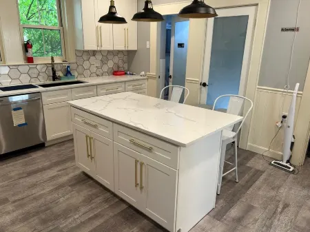 Homestay Bnb Near Downtown Boston Отели рядом с достопримечательностью «Boston Opera House»