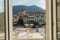 Linda Apartments by Rent All Como