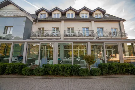 Hotel Jantar Wellness & Spa Отели в г. Slupski