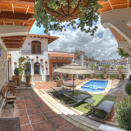 Hotel Santa Paula