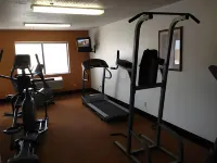 Brentwood Inn & Suites - Gym
