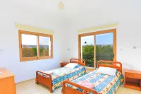 Villa Ira Finiki