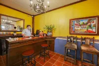 La Posada Inn - bar