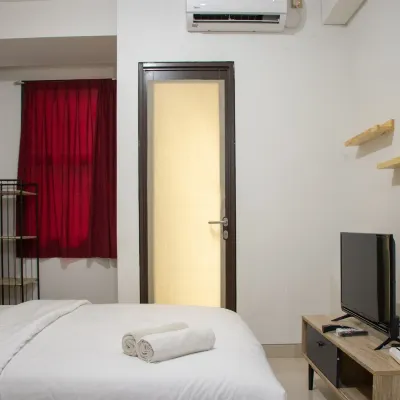 Fancy and Nice Studio Room at Transpark Cibubur Apartment Hotels in de buurt van Trans Studio Theme Park Cibubur