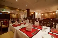 Hala Hotel & Aqua Park Hotels in Бісау