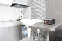 Modern 2BR Apartment at Mekarwangi Square Cibaduyut Hotel di Bojongloa Kidul