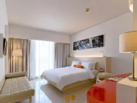 Harris Hotel and Conventions Denpasar Bali Hotels near Cokroaminto