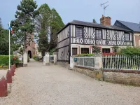 Chambres d'Hotes Chez Claire Hotel di Cambremer