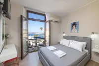 Faros Rooms & Suites
