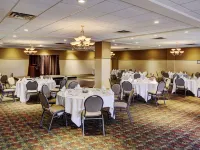 Chateau Nova Kingsway Hotels near Glenora