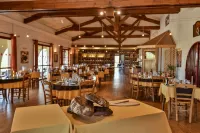 Logis Hôtel Restaurant Solenca Hotels in Barcelonne-du-Gers