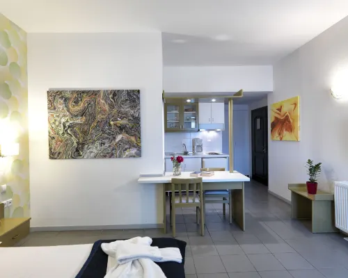 Elia Apartments Hotels in Afytos