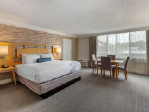 Best Western Plus University Inn Hotels in Forsyth County