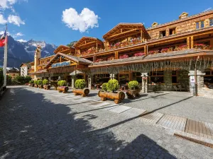 IH Hotels Courmayeur Mont Blanc