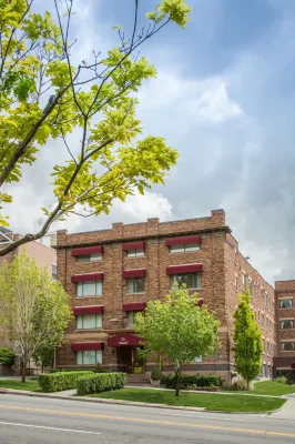 เดอะคิมบอลล์ ที่เทมเพิล สแควร์ โรงแรมใน