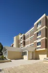 Logis Hôtel les Pins - Opéralia Hotels in Balaruc-le-Vieux