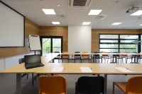 Break Hôtel Hotels in Vierzon