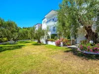 Xenios Faros Apartments Hotels in Possidi