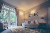 De Courceys Manor Suites & Cottages Hotels in Caerphilly