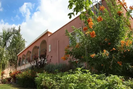 Shaar Hagolan Kibbutz Country Lodging Отели в г. Shaar Hagolan