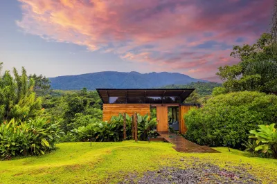 Ecolirios Hotel Boutique & Villas Các khách sạn ở Guacimo