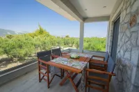 Zante Suites Hotel a Alikanas