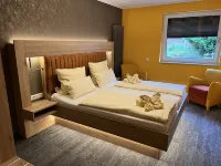 Heidekönig Hotel Celle Các khách sạn gần Sprechende Laternen