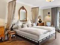 Hotel Deutsche Eiche Отели рядом с достопримечательностью «Резиденция»