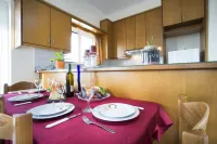 Skamagkas M. Apartments